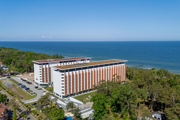 Apartment | Exterior - Large Apartment With sea View, Indoor Pool (Rewal)