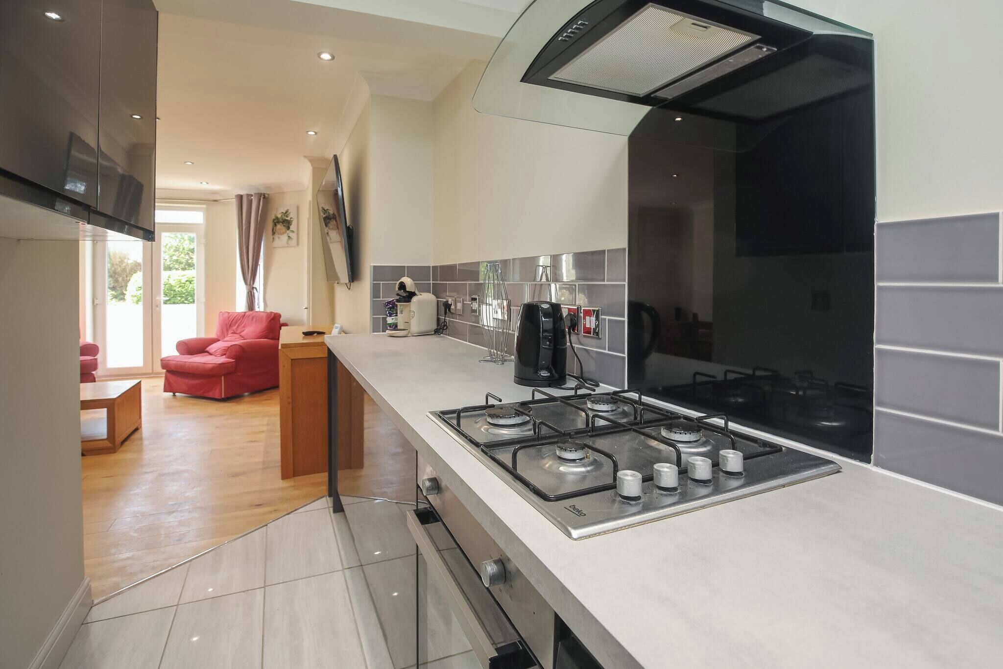 Apartment, 2 Bedrooms, Accessible, Balcony | Interior