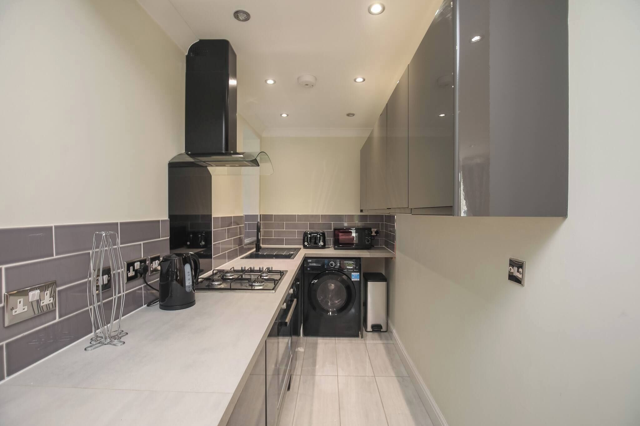 Apartment, 2 Bedrooms, Accessible, Balcony | Interior