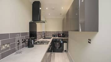 Apartment, 2 Bedrooms, Accessible, Balcony | Interior