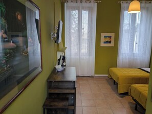 2 bedrooms, internet, bed sheets - Corte Meneghina- short stays (Buscate)