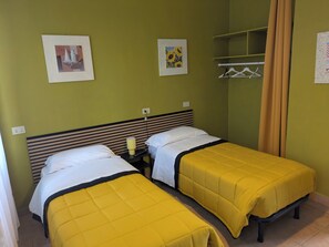 Accès Internet, draps fournis