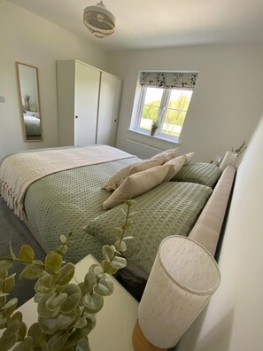 Strykjärn/strykbräda, gratis wi-fi och sängkläder