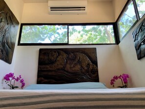 Uklassifisert bilde, 2 av 24, knapp