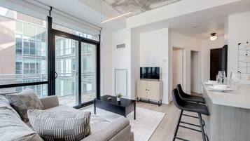 Open Living: A Room with a Kitchen View