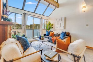 TV, fireplace, video games, DVD player - Safir Haus at Beaver Run Resort 2BD 2BT Ski In/Out (Breckenridge)