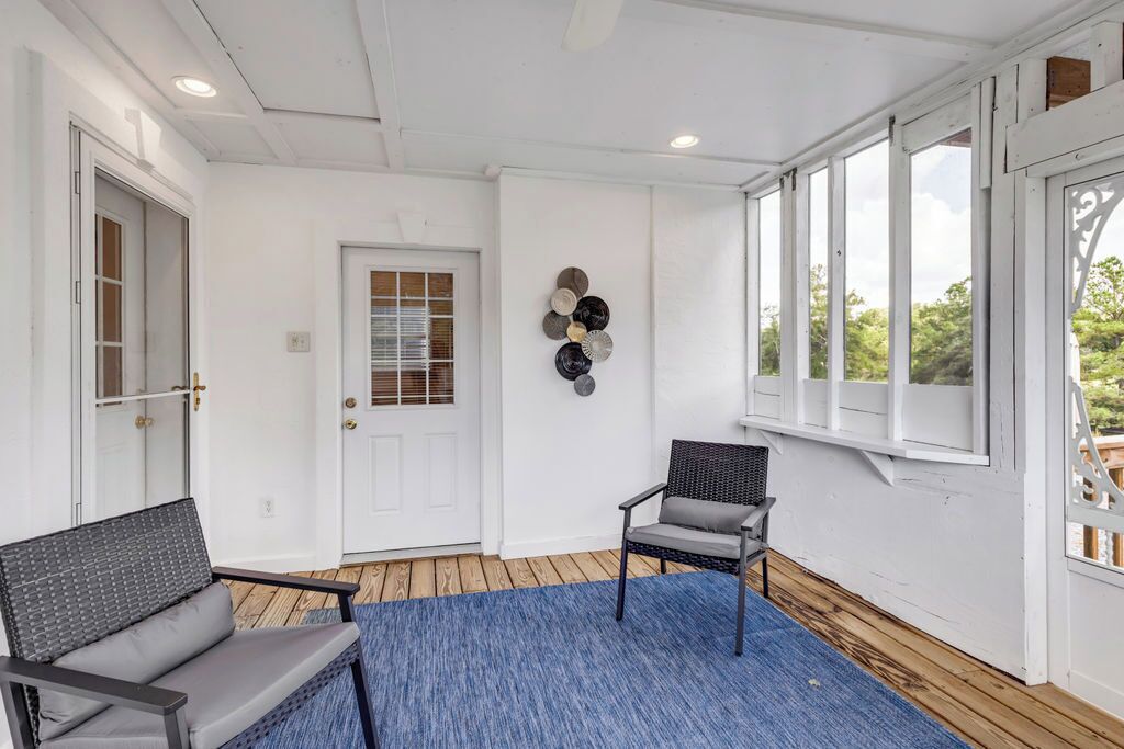 Hus, utsikt mot bukt | Terrasse/patio