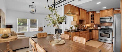 Casa, vista a la bahía | Interior