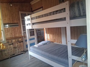 3 sovrum och sängkläder