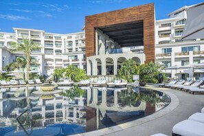 Unclassified image, 4 of 50, button - 4 Suites w/ Balcony, Free Parking & Valet; 0.2km to Pescador Shops & Dining (San José del Cabo)