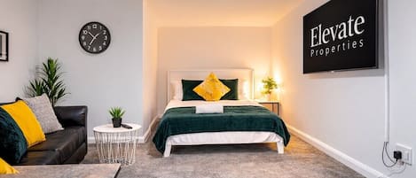 1 bedroom, iron/ironing board, WiFi, bed sheets