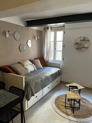 Imagen sin descripción, 3 de 15, botón