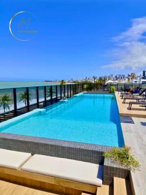 Triple Room | Pool | Outdoor pool - LM BEACH HAUS (João Pessoa)