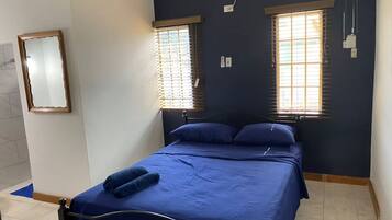 3 多间卧室、熨斗/熨衣板、免费 WiFi、床单