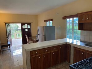 Private kitchen - Still Point Guesthouse - Premium Two Bedroom (Crown Point)