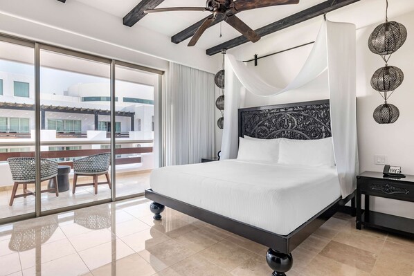 Unclassified image, 1 of 50, button - Vibrant 1BR Suite w/ Pool View & Full Kitchen – Near Top-Rated Cabo Golf Clubs (San José del Cabo)