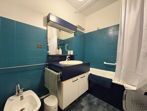 トイレットペーパー