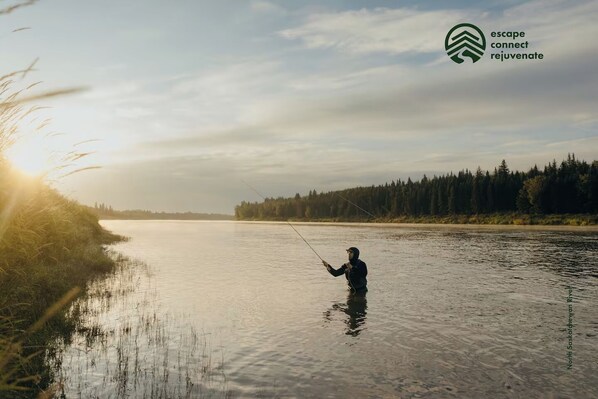 Unclassified image, 1 of 16, button - Pine Creek Retreat (Waskatenau)