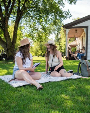 Property grounds - Pine Creek Retreat (Waskatenau)