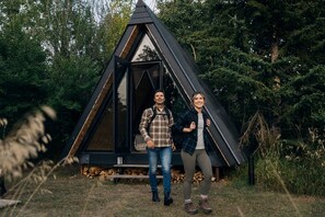 صورة غير مصنفة، 4 من 16، زرّ