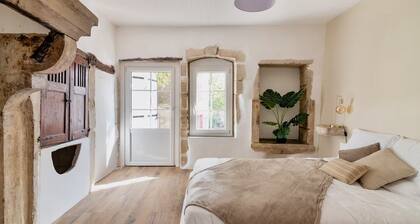 Maison authentique et spa privé 18 personnes