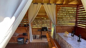 House | Outdoor dining - Holiday Home With a Large Garden and Playground (Ustka)