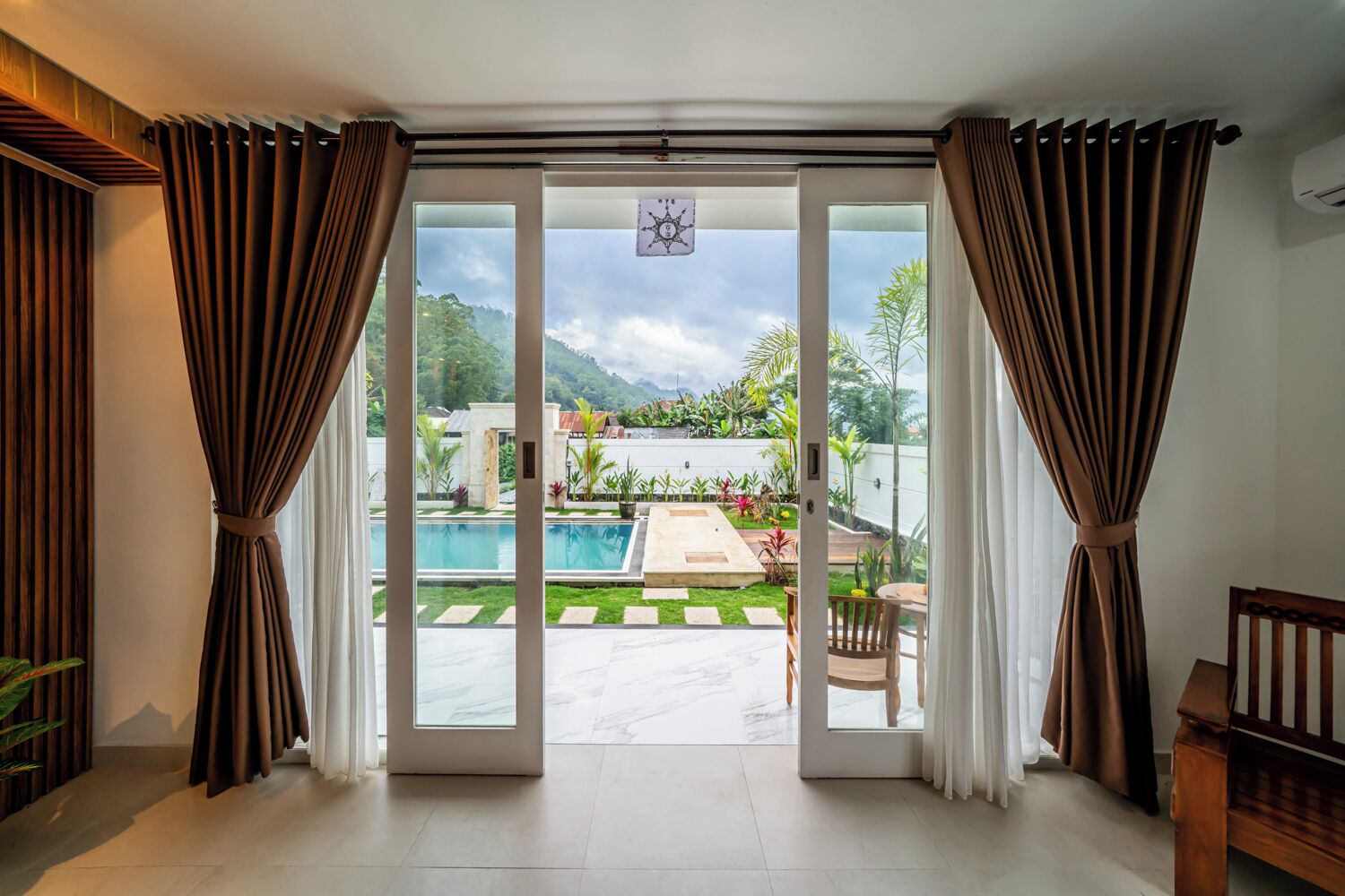 Deluxe Room | View from room