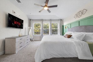 4 bedrooms, travel cot, free WiFi, bed sheets