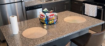 Enjoyable 2-bedroom apartment with AC in charming Katy