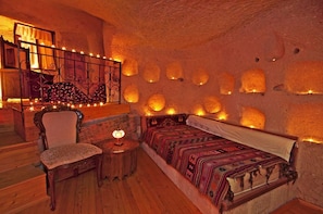 Unclassified image, 5 of 369, button - Ascension Cave Suite (Nevşehir)