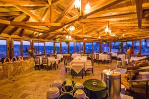 Dining - Ascension Cave Suite (Nevşehir)