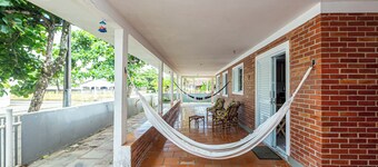 Memora Guesthouse - Quarto single próximo ao Parque Bacacheri