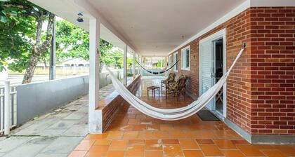 Memora Guesthouse - Single room near Bacacheri Park