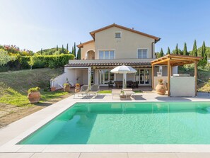 Pool - Uliveto by Interhome (Cecina)