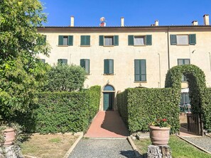 Exterior - Cinquantina by Interhome (Cecina)