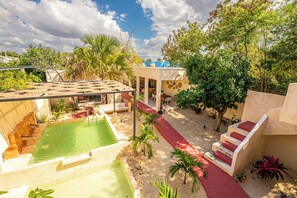 Outdoor pool - Casa Kolibrí - 8 Bedrooms + Pool + Outdoor Kitchen + Coworking (Mérida)