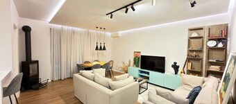 Perfect 2-bedroom apartment with AC in quaint Golem
