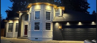 3-bedroom house in tranquil Vancouver perfect for relaxing getaways