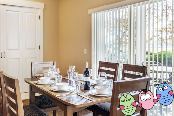 Imagen sin descripción, 1 de 16, botón