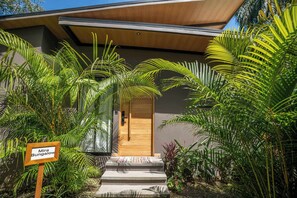 Exterior - Mira Bungalow, AC & Plunge Pool near Arrecife (Punta Uva)