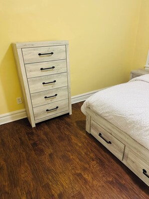 Imagen sin descripción, 5 de 17, botón