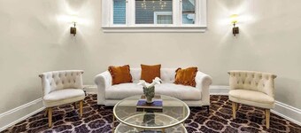 Historic East Ave! Ample space for Large groups