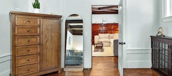 Historic East Ave! Ample space for Large groups