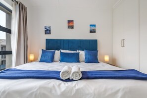 1 dormitorio, tabla de planchar con plancha, wifi gratis y ropa de cama