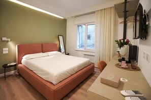 Basic Double Room, Non Smoking, Private Bathroom | In-room safe, blackout curtains, free WiFi - B-Pizzofalcone (Naples)