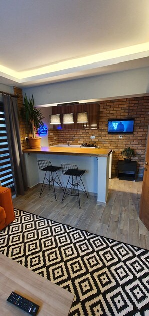 Imagen sin descripción, 2 de 7, botón