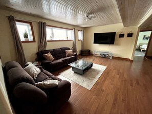 Nicht klassifiziertes Bild, 2 von 41, Schaltfläche