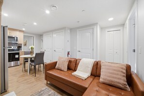 Living area -  ✨ Luxury Park-Side Retreat | Brand-New Private 2-Bedroom Suite in Calgary ✨ (Calgary)