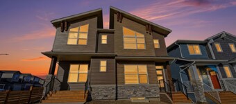 ✨ Luxury Park-Side Retreat | Brand-New Private 2-Bedroom Suite in Calgary ✨