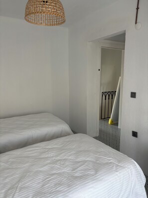 Imagen sin descripción, 5 de 34, botón